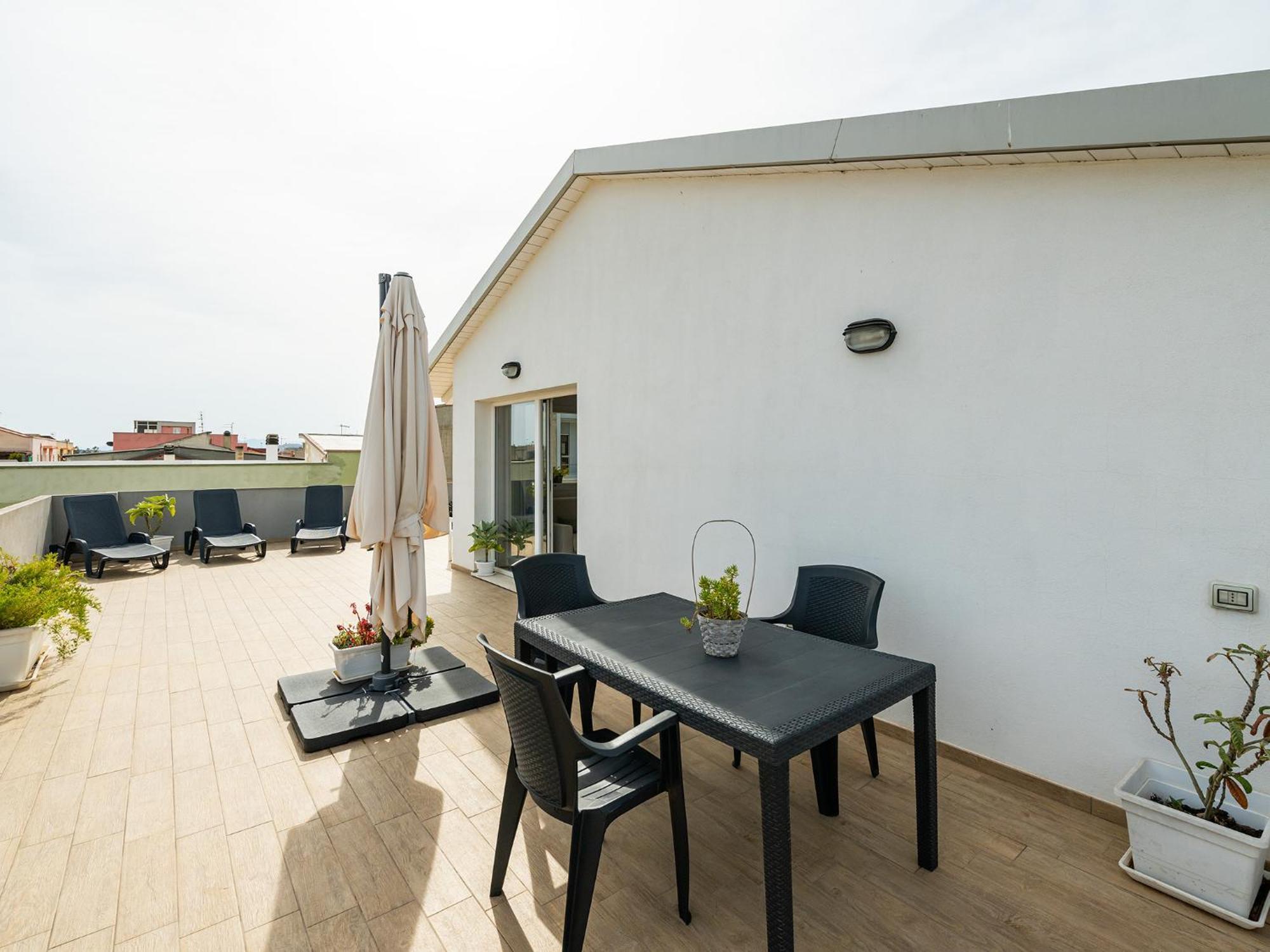 Casa Giovele Apartment Selargius Bagian luar foto